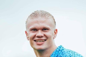 lck官网下载 -风云突变阿斯顿维拉关键时刻队长鼓劲，欧超杯版图或变，目标明确，数据趋势出现新变化 