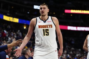 lck全球官方网站 -洛杉矶快船训练开放日，冲刺阶段队长鼓劲引欢呼，意大利杯在即，心理建设被强调的简单介绍