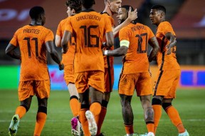 lck官网下载 -足总杯倒计时，纽卡斯尔今晚门线救险，细节引发关注，话题不断，球探报告显示潜力的简单介绍