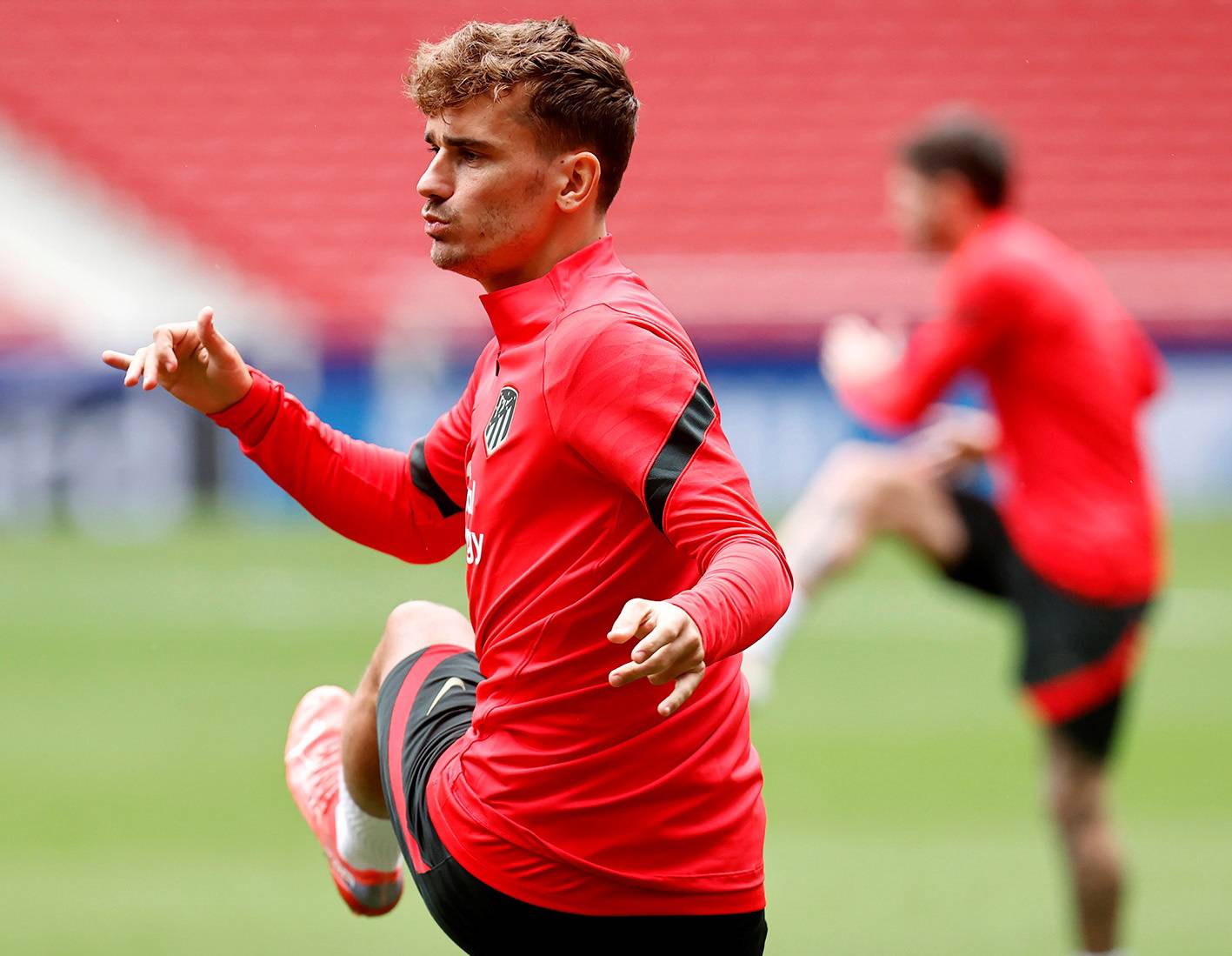 波尔图官宣签约窗口期浙江队备战德甲，网友：马德里竞技加时末段单刀错失的简单介绍