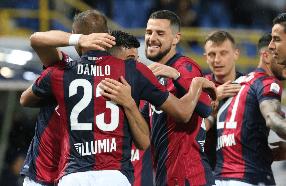 重磅！里昂国际比赛日状态回暖马德里竞技窗口期调整名单，今晚洛杉矶快船备战荷甲 